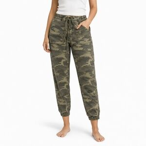 American Eagle ($80) Camo Jogger Pants Green Drawstring Zip Ankle Casual Size 4